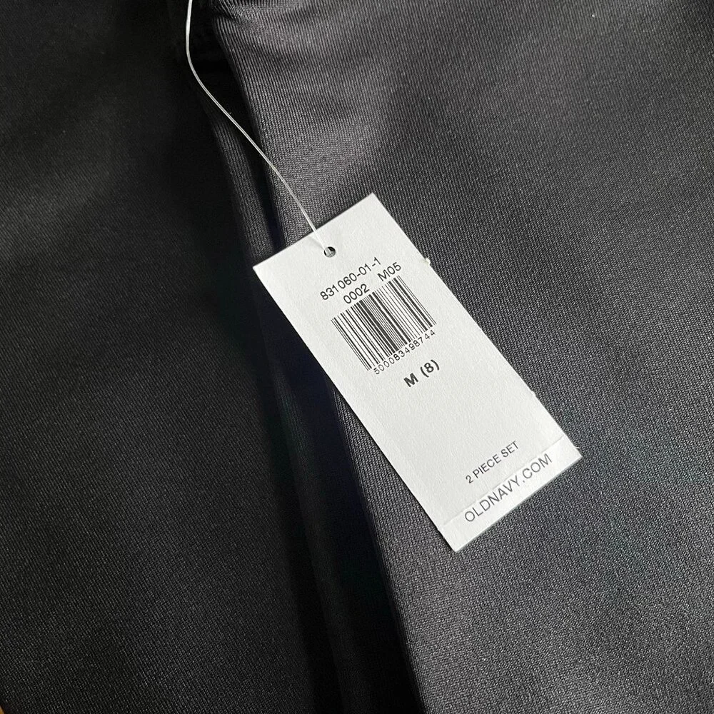 Old Navy activewear leggings 8 NWT